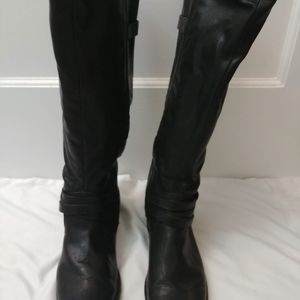 BareTraps Boots